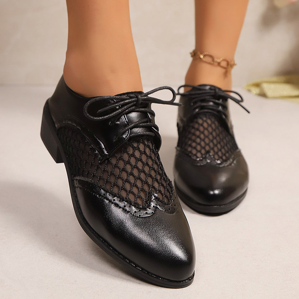 Retro Soft Leather Low Heel Brogue Lace-up Flat Pointed Pumps