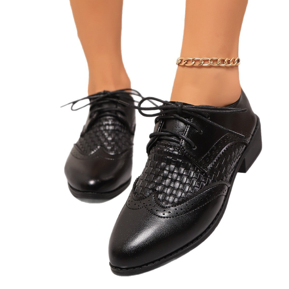 Retro Soft Leather Low Heel Brogue Lace-up Flat Pointed Pumps